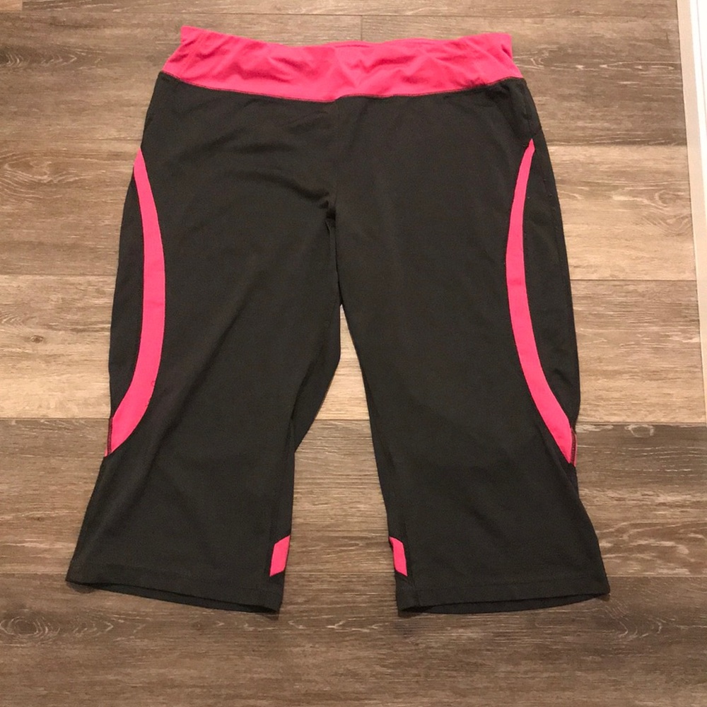 Workout capris